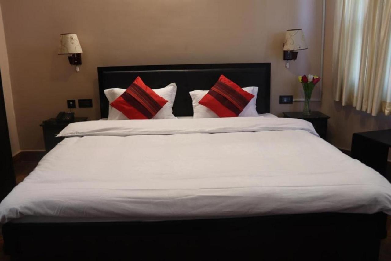 Rinchen Hotel Katmandu Zewnętrze zdjęcie